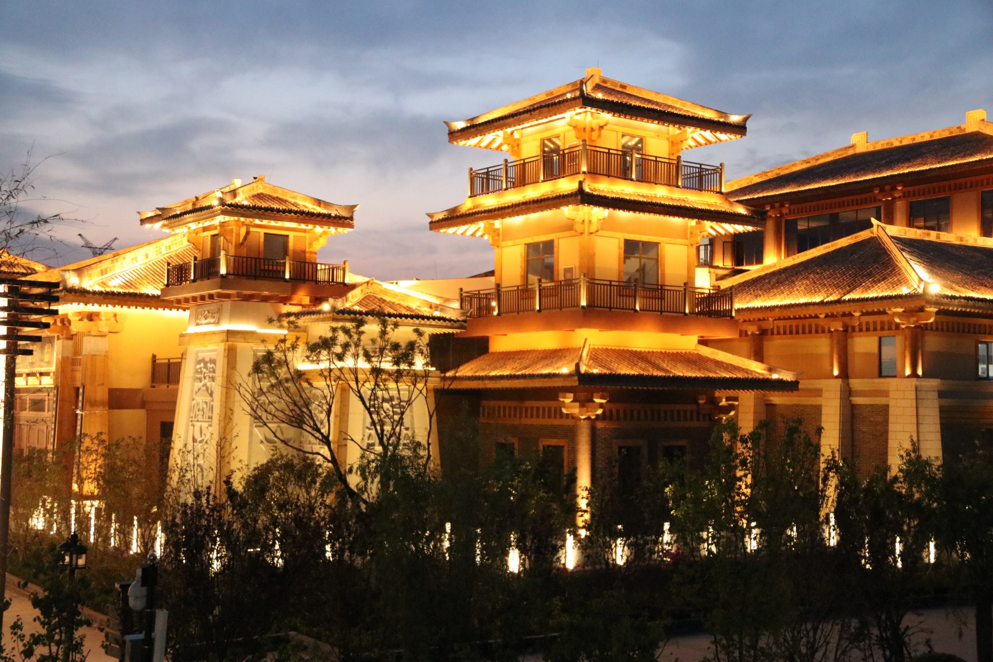 LED洗墻燈旅游景色外墻燈光的首選，那么它究竟有哪些好處？